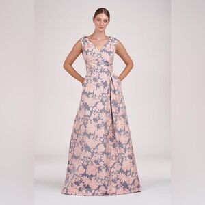 Kay Unger Glenna Gown